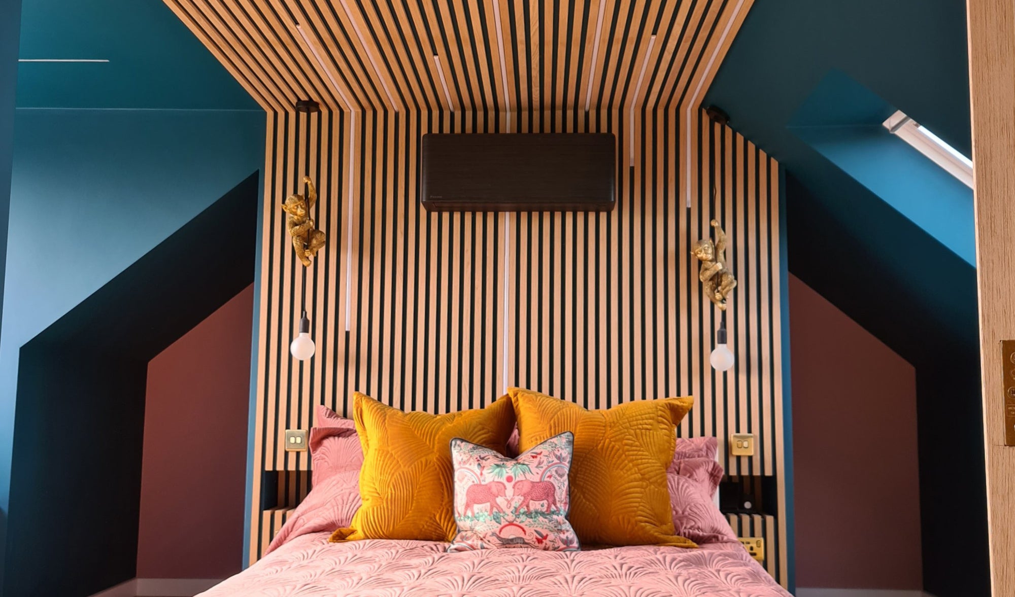 slatted headboard