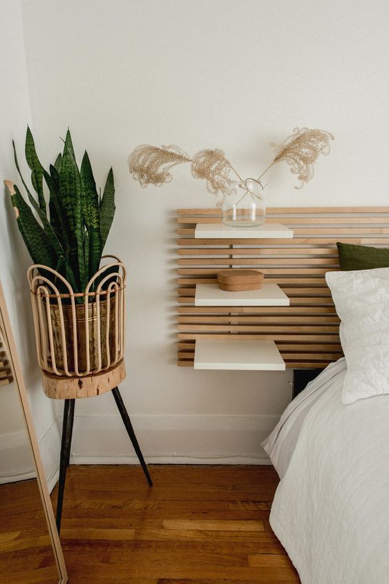 slatted headboard