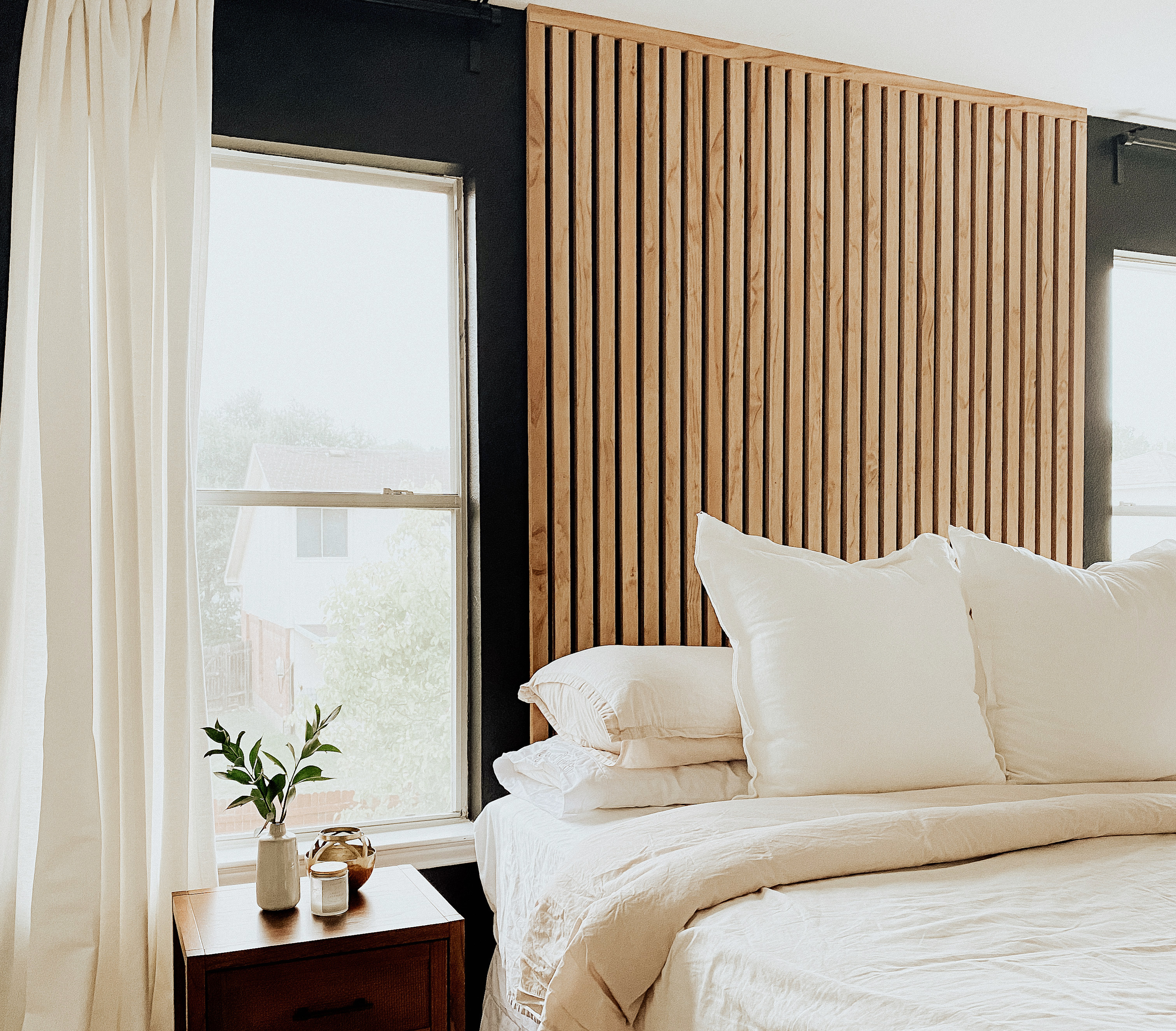 slatted headboard