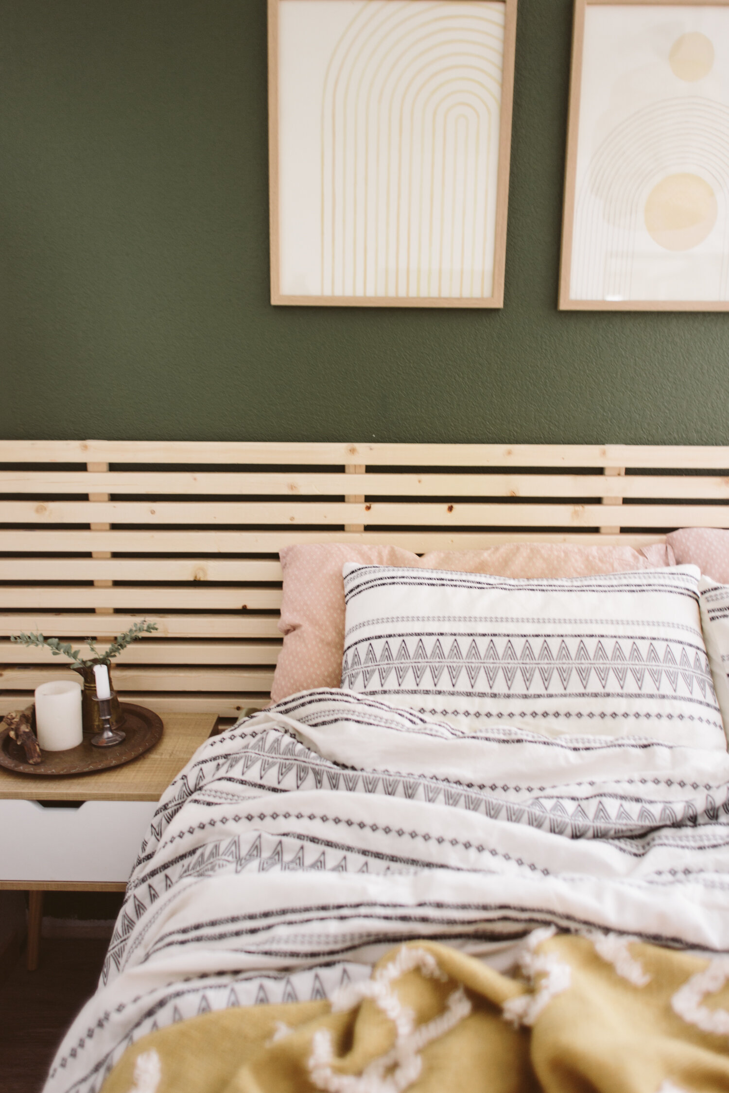 slatted headboard