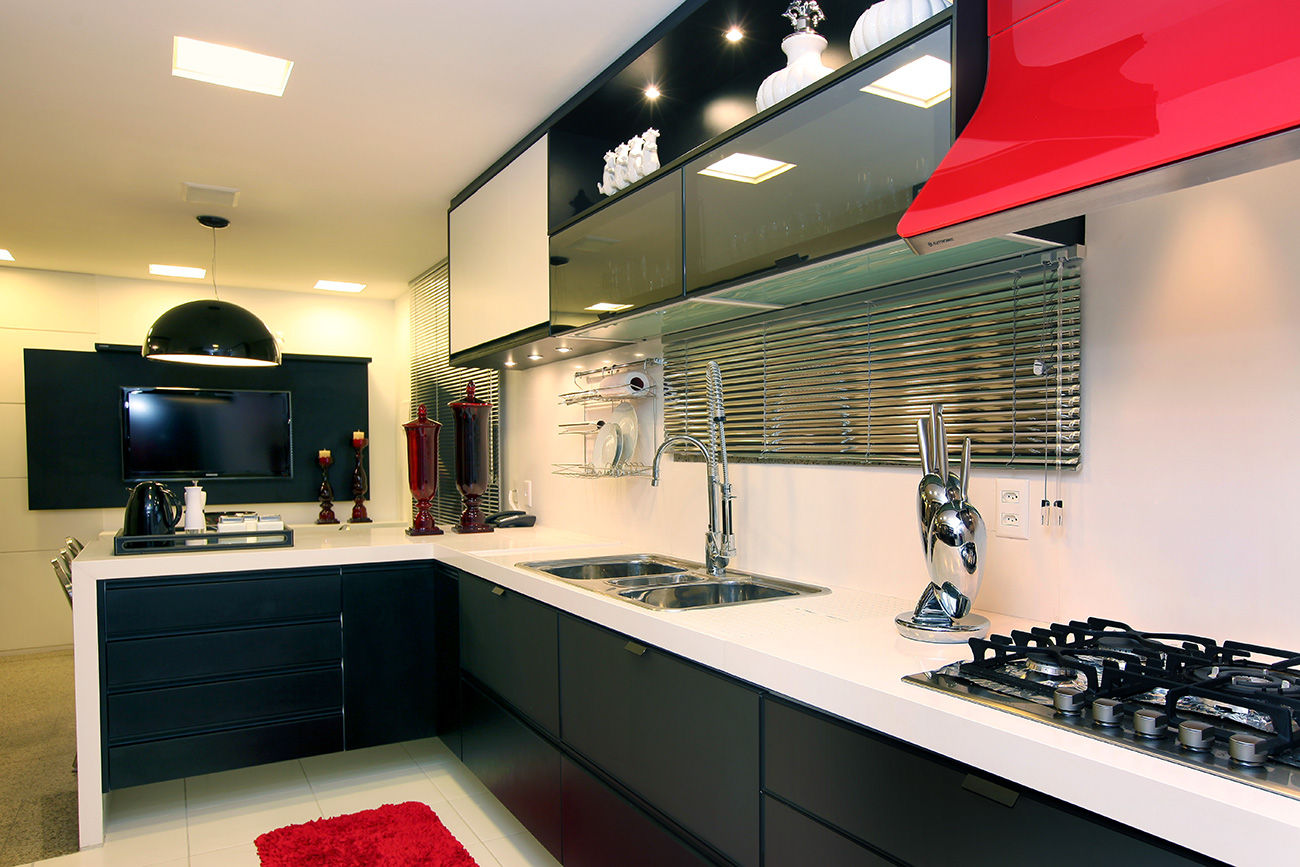 como-decorar-uma-cozinha-com-bancada-preta