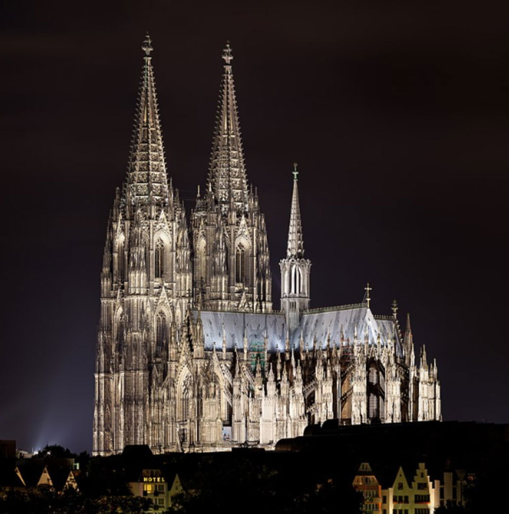 arquitetura-gotica-caracteristicas-historia-e-exemplos-famosos