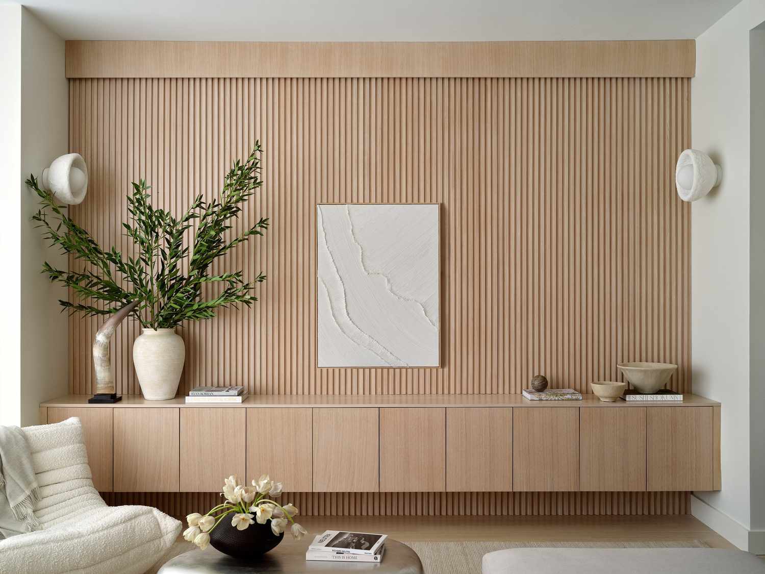 ideias-de-sala-decorada-com-painel-ripado