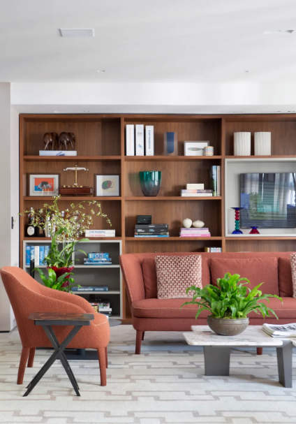 ideias-de-decoracao-de-sala-com-sofa-vermelho