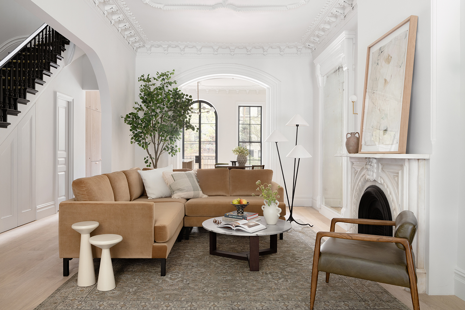 ideias-de-sala-decorada-com-sofa-marrom