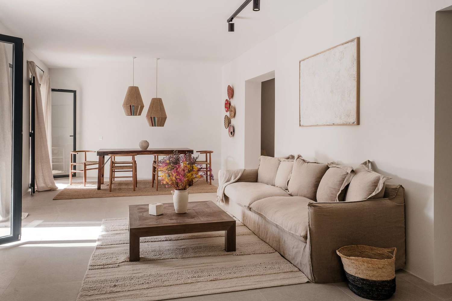 ideias-de-decoracao-de-sala-grande-simples