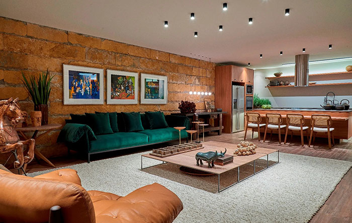 ideias-de-decoracao-de-sala-com-sofa-marrom