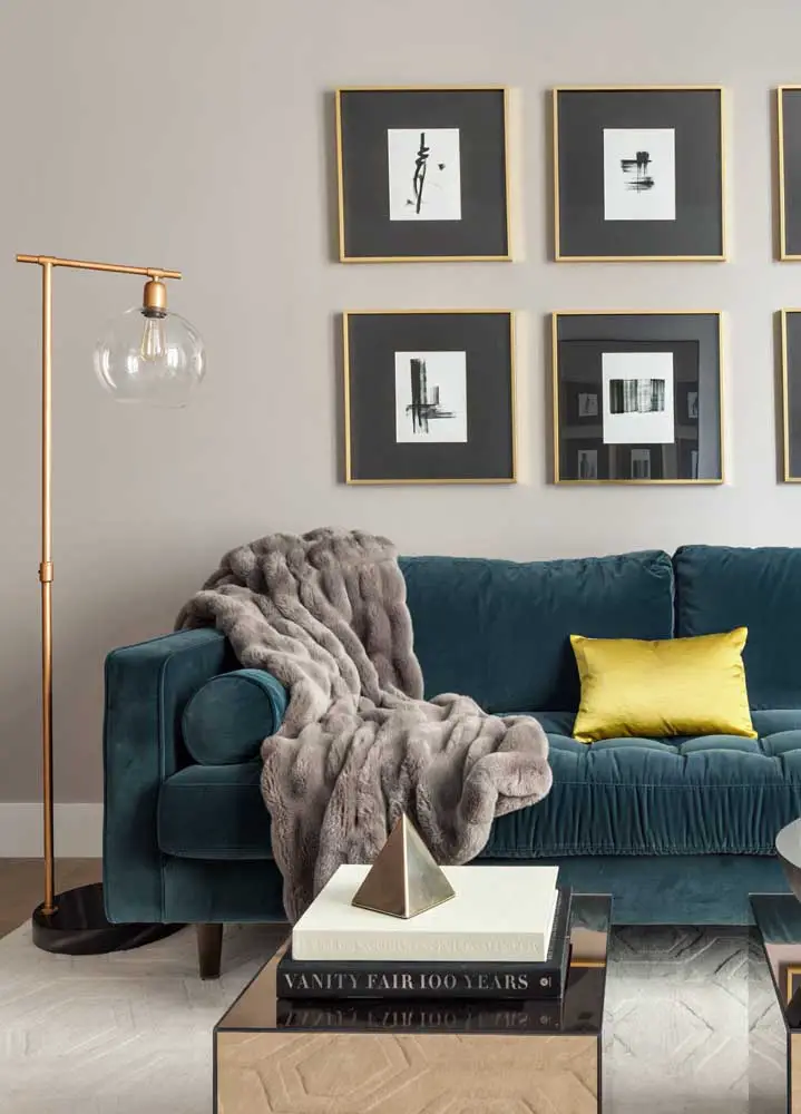 ideias-de-decoracao-de-sala-com-sofa-azul