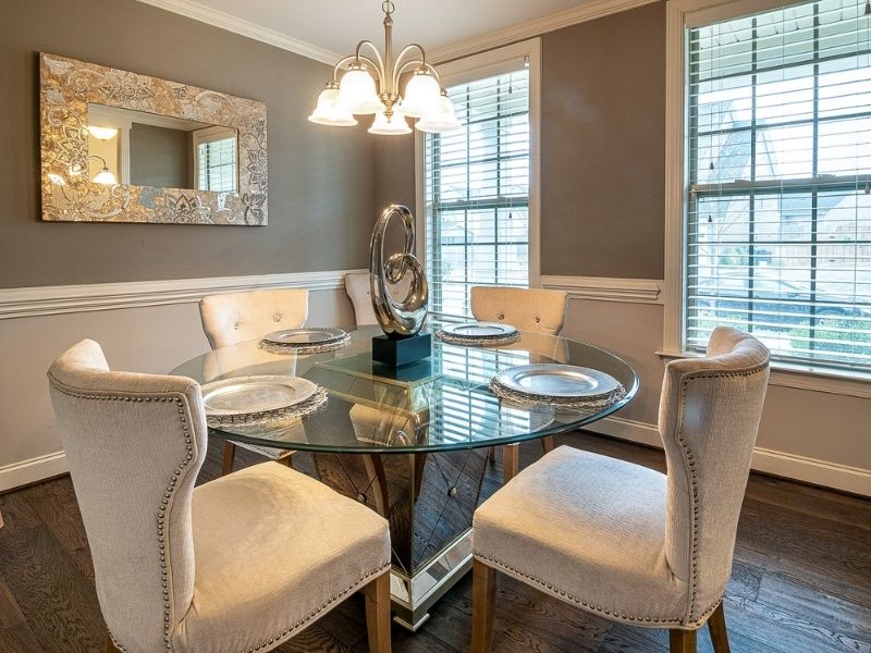 ideias-de-decoracao-de-sala-jantar-com-espelho