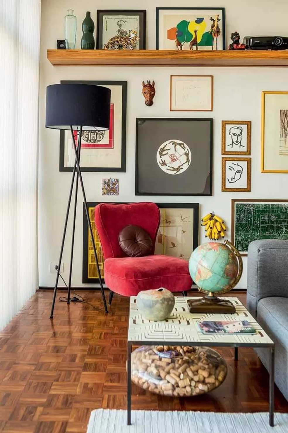 ideias-de-sala-decorada-com-quadros