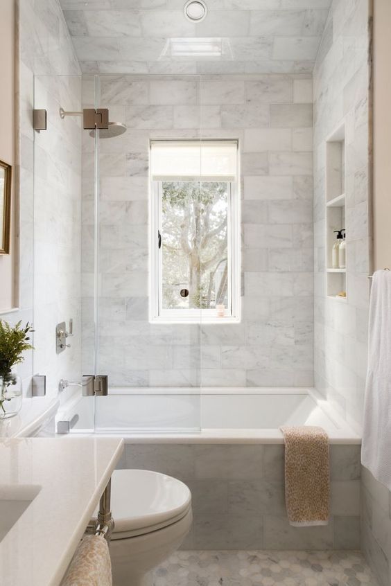 bathroom with bathtub
